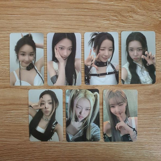 (ONE)BABYMONSTER - 1st Mini Album BABYMONS7ER Official YG Special Photo Card 1- Select one member